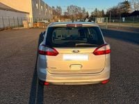 Gebraucht Ford Grand C-Max Trend 140 PS (102 kW) 2012 Silber Van / Kleinbus