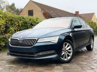 Gebraucht Skoda Superb Style 120 PS (88 kW) 2019 Blau Limousine