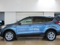 Gebraucht Ford Kuga 150 PS (110 kW) 2020 Blau SUV