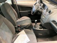 Gebraucht Ford Fiesta Trend 70 PS (51 kW) 2006 Blau Limousine