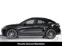 Gebraucht Porsche Macan 408 PS (300 kW) 2024 Schwarz SUV