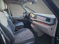 Gebraucht VW Multivan Style 204 PS (150 kW) 2024 Deep black perleffekt Van