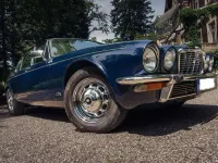 Gebraucht Jaguar XJ12 295 PS (216 kW) 1980 Blau Limousine
