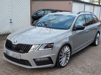 gebraucht Skoda Octavia RS 2.0 TSI DSG Combi 19 Zoll 1. Hand