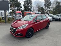 Gebraucht Peugeot 208 Active 82 PS (60 kW) 2017 Rot Kleinwagen