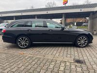 Gebraucht Mercedes E220 194 PS (142 kW) 2016 Schwarz Kombi