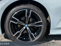 Gebraucht BMW 320 M Sport 184 PS (135 kW) 2025 Grau Limousine