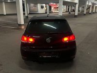 Gebraucht VW Golf VI Team 160 PS (117 kW) 2010 Schwarz Kleinwagen