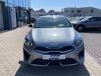 Neu Kia Ceed GT GT-Line 140 PS (102 kW) 2025 (css) lunar silver m Limousine