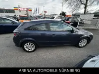 Używany Opel Astra GTC 105 KM (77 kW) 2005 Szary Coupe
