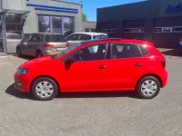 Gebraucht VW Polo Trendline 75 PS (55 kW) 2011 Rot Kleinwagen