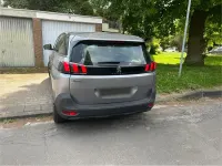 Gebraucht Peugeot 5008 131 PS (96 kW) 2020 Silber SUV