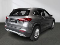 Gebraucht Mercedes GLA200 Style 163 PS (119 kW) 2020 Lack mountaingrau SUV