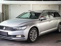 Gebraucht VW Passat 150 PS (110 kW) 2019 Silber Kombi