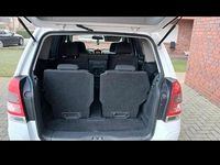 Gebraucht Opel Zafira 110 PS (80 kW) 2012 Weiß Van / Kleinbus