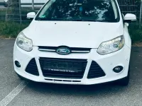 Używany Ford Focus 140 KM (102 kW) 2014 Biały Kombi