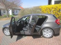 Gebraucht BMW 118 185 PS (136 kW) 2007 Braun metallic Kleinwagen