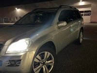 Gebraucht Mercedes GL320 224 PS (164 kW) 2007 Grau SUV
