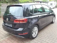 Gebraucht VW Golf Sportsvan Comfortline 150 PS (110 kW) 2019 Deep black perleffekt Van / Kleinbus