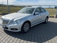 Gebraucht Mercedes E250 204 PS (150 kW) 2009 Silber Limousine