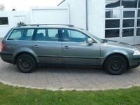 Second-hand VW Passat 101 CP (74 kW) 2005 Gri Break