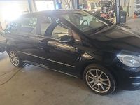 Gebraucht Mercedes B150 95 PS (69 kW) 2009 Schwarz Van / Kleinbus