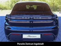 Neu Porsche Macan 4 Electric 300 kW (408 PS) 2026 Tiefschwarzmetallic SUV