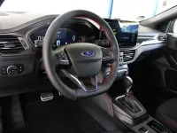 Gebraucht Ford Focus ST-Line X 155 PS (114 kW) 2025 Fantastic red tc Kleinwagen