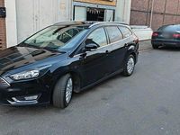 Gebraucht Ford Focus Titanium 120 PS (88 kW) 2016 Schwarz Kombi