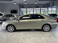 gebraucht Toyota Avensis 2.0 Executive Liftback Tempom. 8xBereift