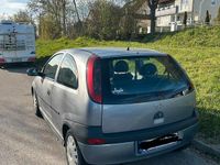 Używany Opel Corsa 75 KM (55 kW) 2005 Srebrny Hatchback