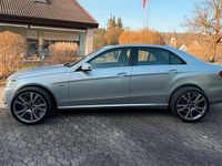 Gebraucht Mercedes E200 Avantgarde 184 PS (135 kW) 2012 Silber Limousine