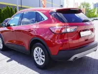 Gebraucht Ford Kuga 150 PS (110 kW) 2020 Rot SUV