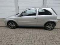 Gebraucht Opel Corsa Edition 80 PS (58 kW) 2005 Silber/grau Kleinwagen