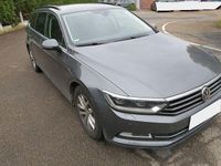Gebraucht VW Passat Comfortline 150 PS (110 kW) 2015 Grau Kombi