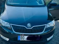 Gebraucht Skoda Rapid Ambition 86 PS (63 kW) 2013 Schwarz Kleinwagen
