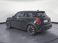 Gebraucht Mini Cooper S Classic 178 PS (130 kW) 2024 Midnight black metallic Kleinwagen