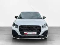Gebraucht Audi Q2 S-Line 150 PS (110 kW) 2024 Gletscherweiß metallic SUV