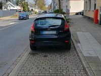 Gebraucht Ford Fiesta 80 PS (58 kW) 2011 Schwarz Kleinwagen