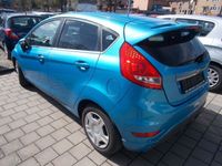 gebraucht Ford Fiesta Titanium