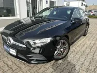 Gebraucht Mercedes A200 AMG line 163 PS (119 kW) 2018 Schwarz Limousine