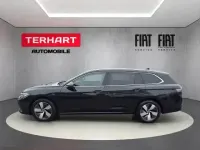 Używany VW Passat Elegance 150 KM (110 kW) 2025 Czarny Kombi