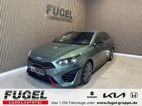 Gebraucht Kia ProCeed Comfort 204 PS (150 kW) 2023 Experience green met. Kleinwagen