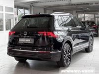 Gebraucht VW Tiguan Active 122 PS (89 kW) 2021 Deep black perleffekt (schwarz) SUV