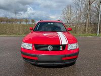 Gebraucht VW Passat 125 PS (91 kW) 1999 Rot Kombi