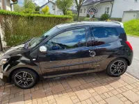 Używany Renault Twingo 102 KM (75 kW) 2013 Czarny Hatchback