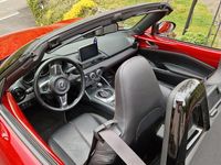 Second-hand Mazda MX5 131 CP (96 kW) 2015 Roșu Cabrio