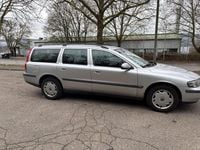 Gebraucht Volvo V70 140 PS (102 kW) 2000 Silber Kombi