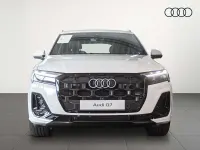 Neu Audi Q7 S-Line 286 PS (210 kW) 2026 Satellitsilber metallic SUV