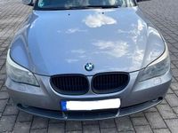 Gebraucht BMW 520 Sport Line 170 PS (125 kW) 2005 Grau Limousine